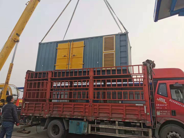 展会如何根据测量要求选择合适的电压表量程？