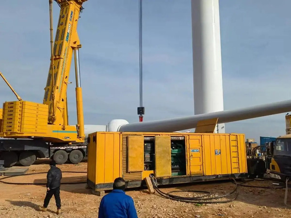 展会空气滤清器堵塞的故障灯是什么样的?