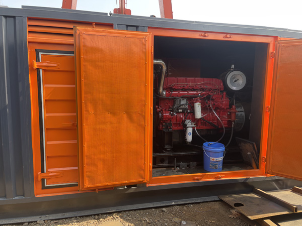 展会预热过程中启动柴油发电机组对发动机的寿命有多大影响?