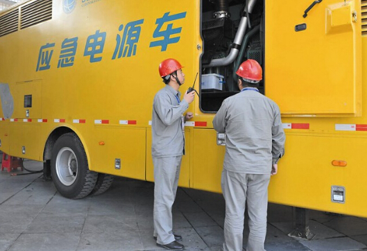 展会如何清理被灰尘覆盖的机油散热器?